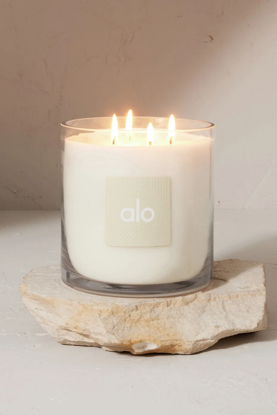 Alo Love Candle - 60 oz