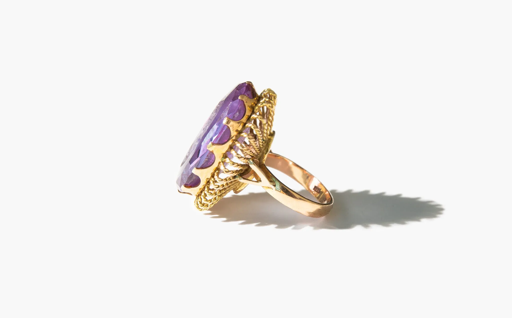 Caius Ring