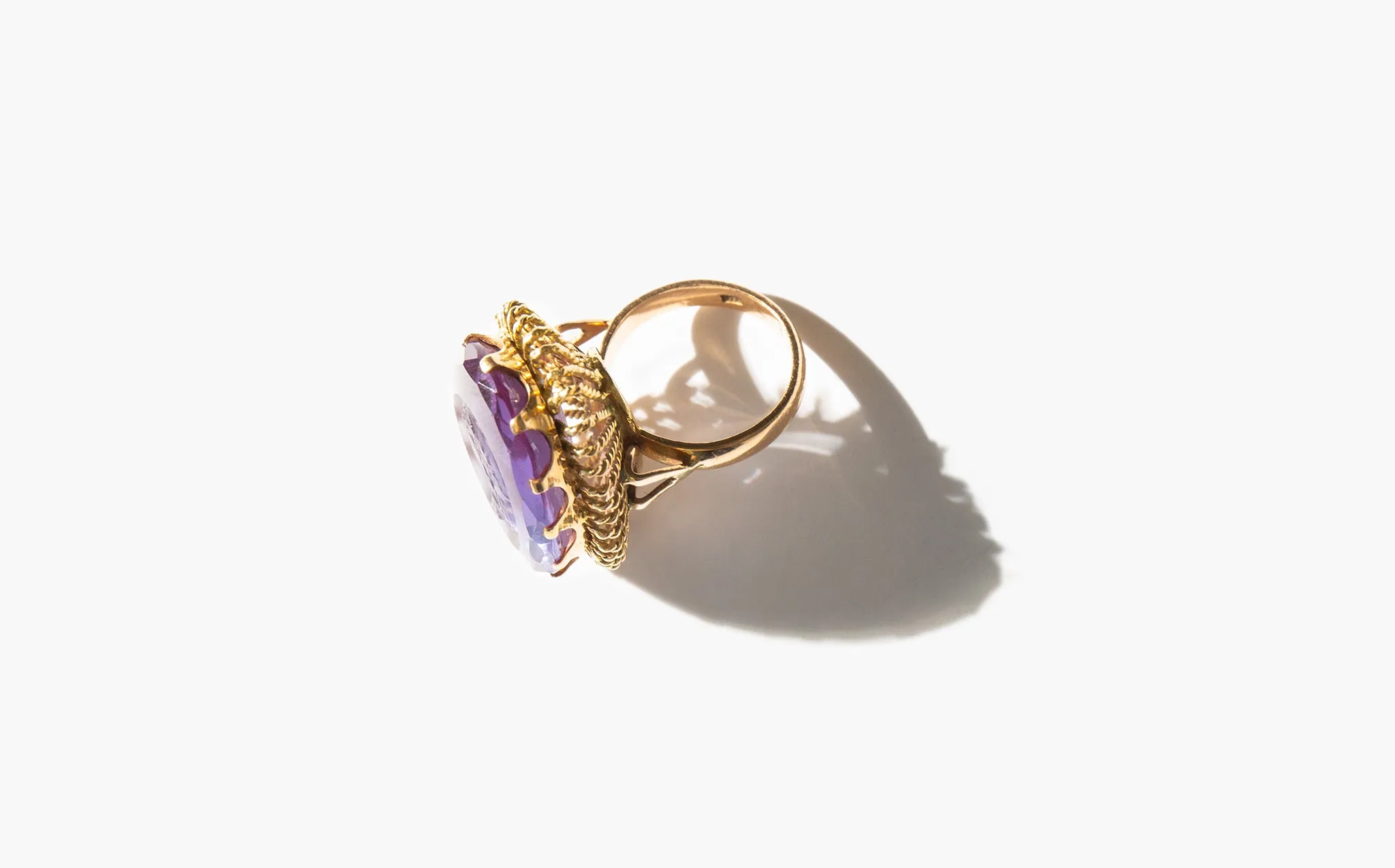 Caius Ring