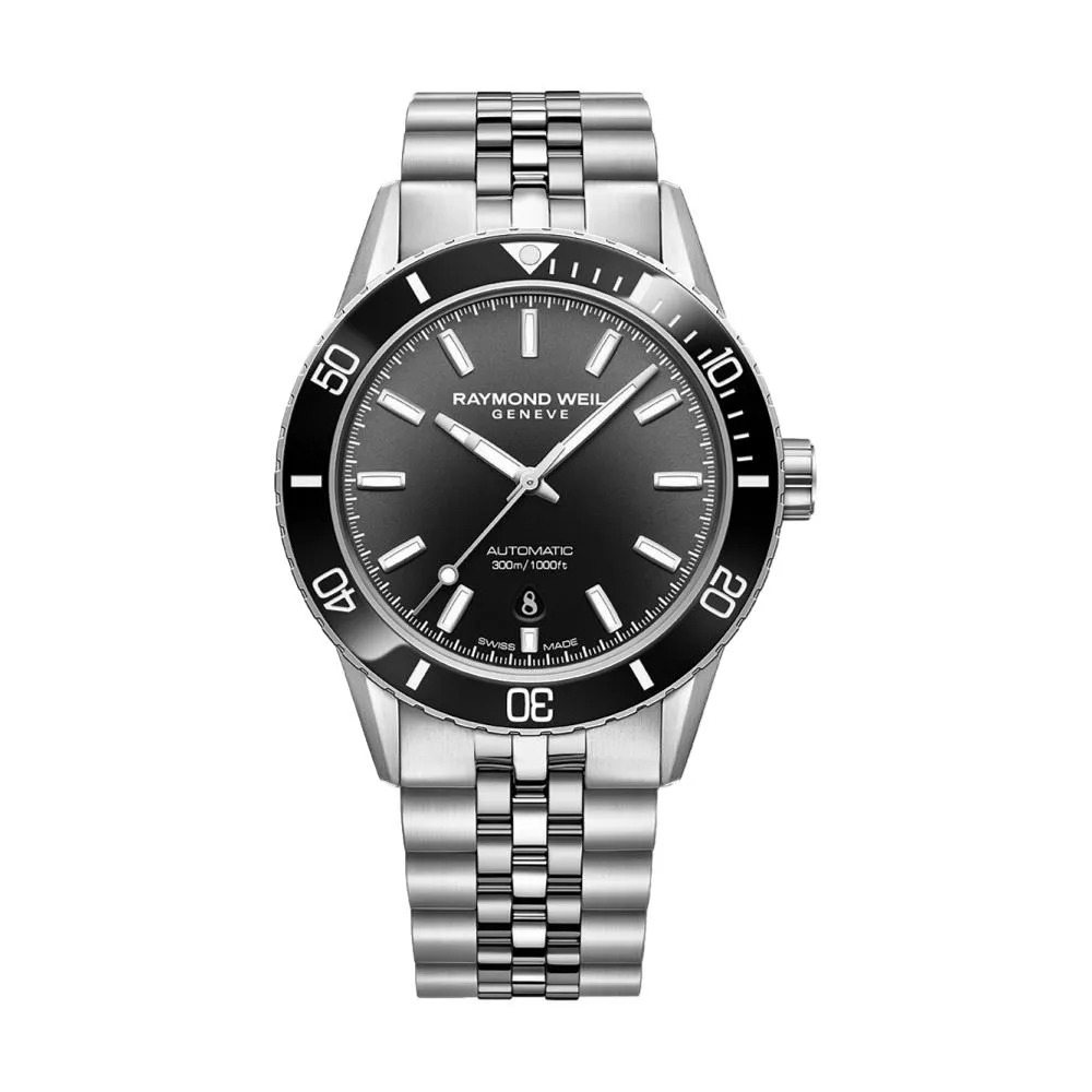 Freelancer Diver Black Gradient Dial 42.5 on Bracelet