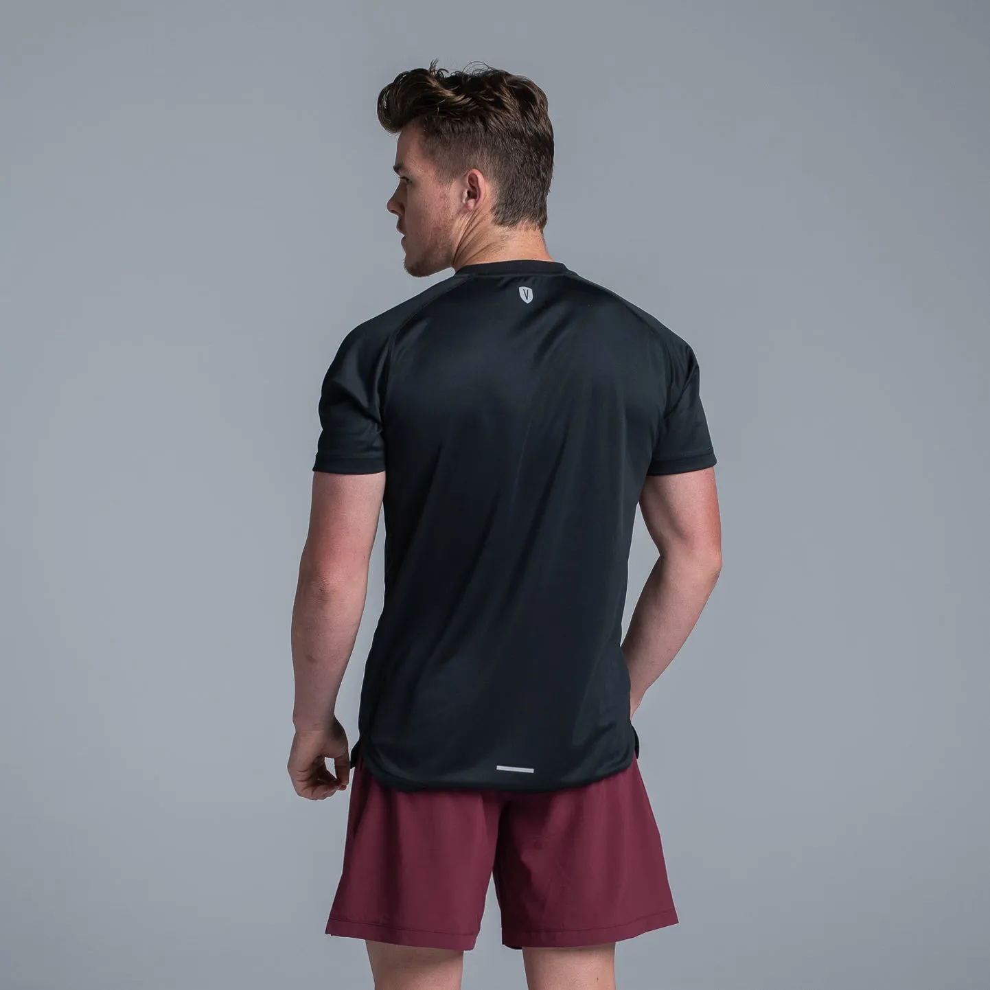 Valour Active Apex Tee - Black