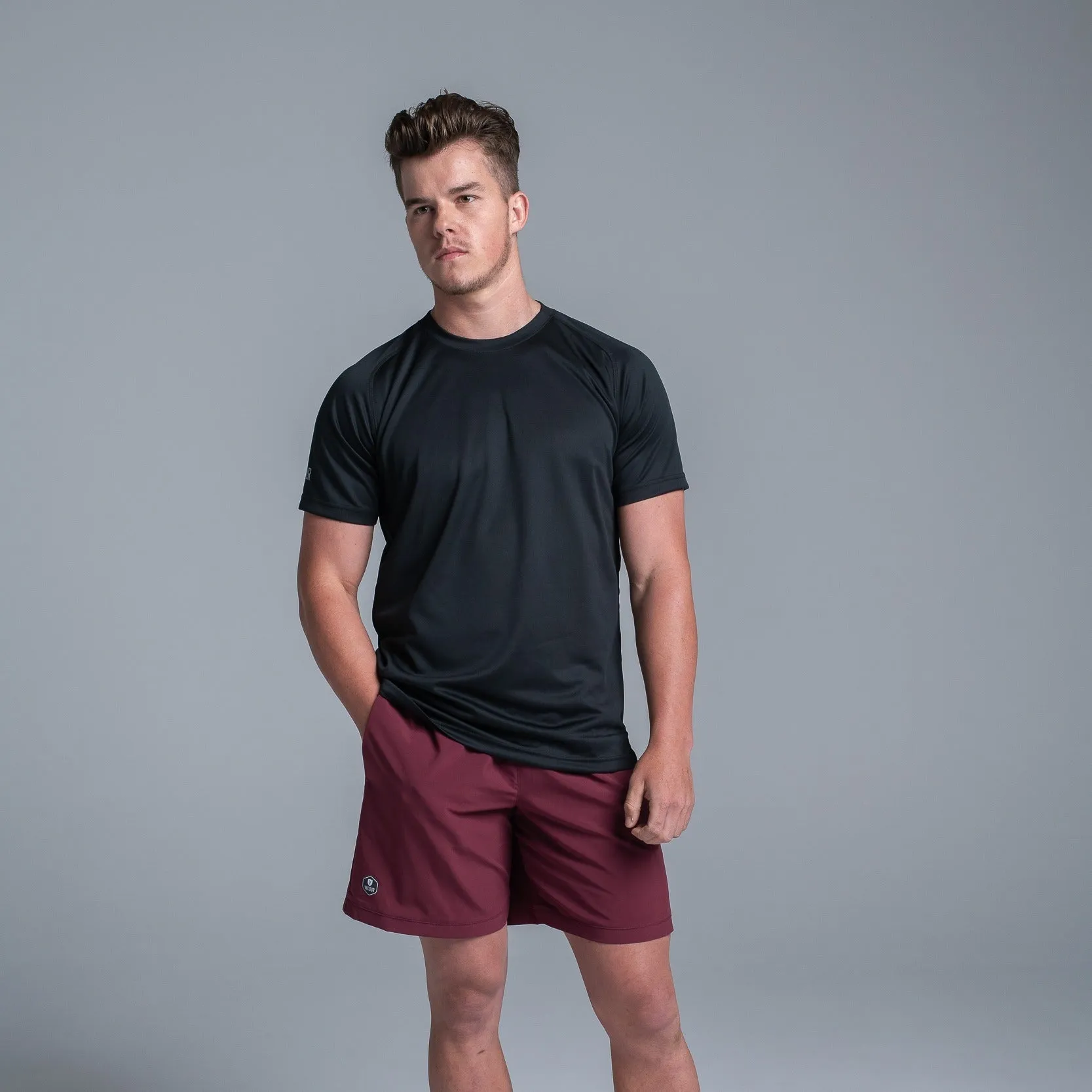 Valour Active Apex Tee - Black